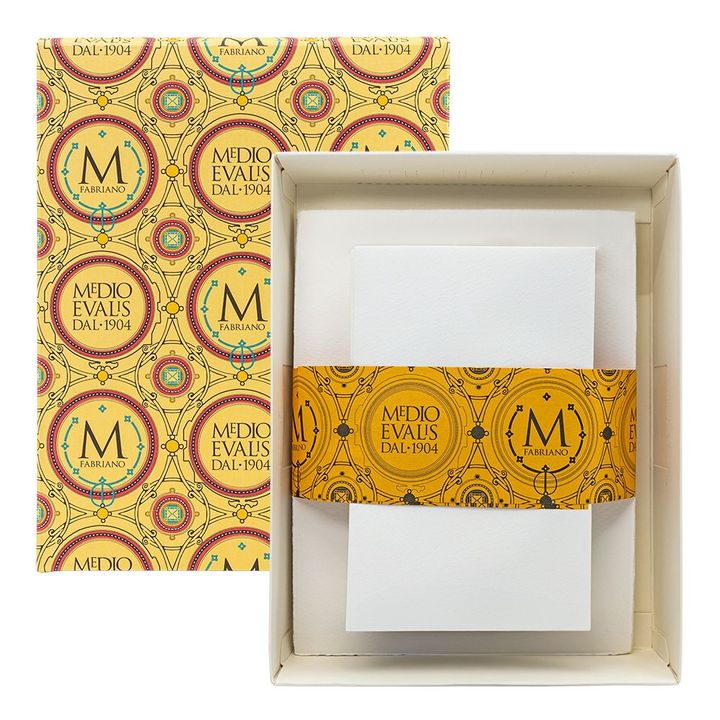 19044208-fabriano-medioevalis-blank-cards-envelopes-set-of-20-open-box-with-lid__preview